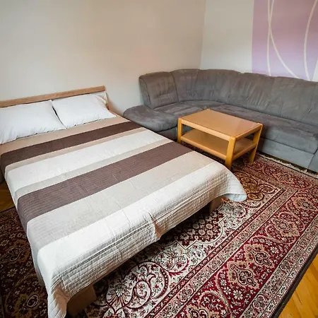 Carmen Apartment