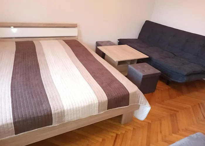 Carmen Апартаменты *